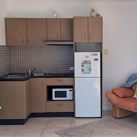 Whitsunday Waterfront Apartments Airlie Beach Kültér fotó