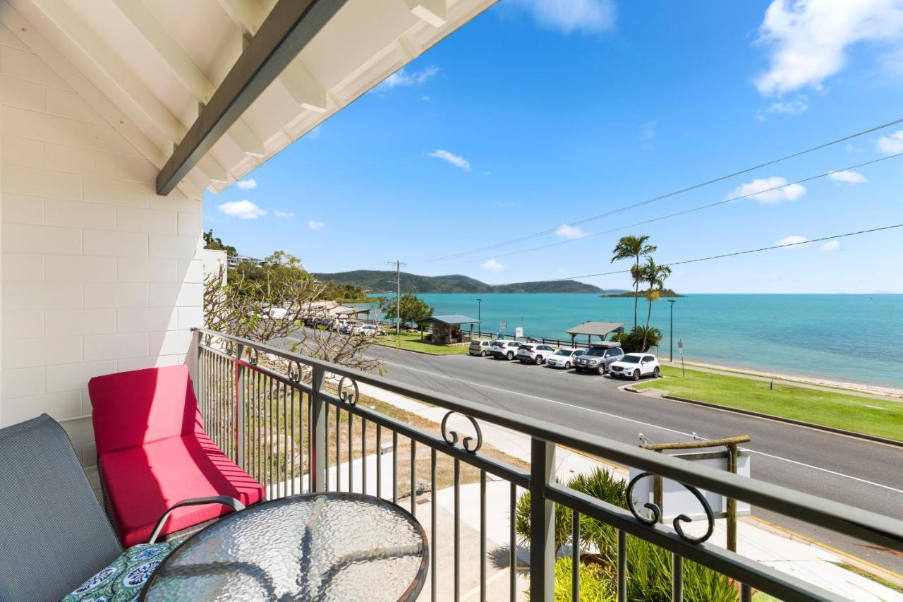 Whitsunday Waterfront Apartments Airlie Beach Kültér fotó