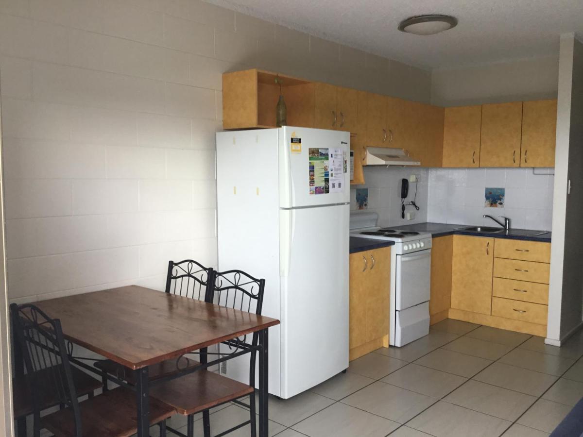 Whitsunday Waterfront Apartments Airlie Beach Kültér fotó